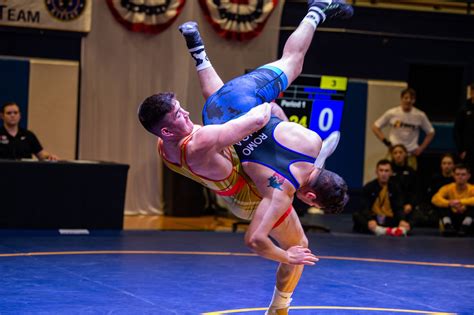Wrestling Video Porno .